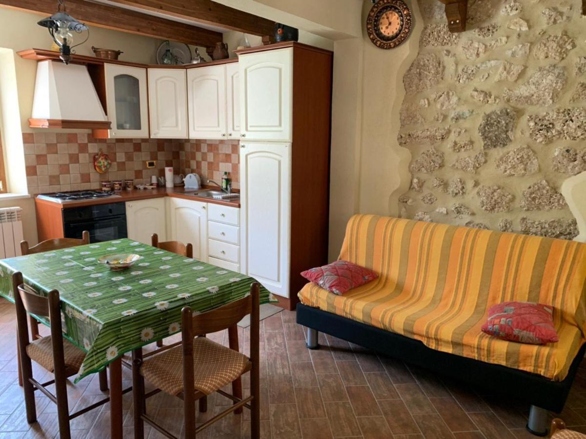 Le Ceppete Apartment Palombaro ภายนอก รูปภาพ